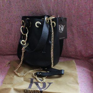 NWT Diva's Bag Made in Italy Black Leather Bucket Handbag